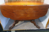 ANTIQUE DROP LEAF TABLE WITH S