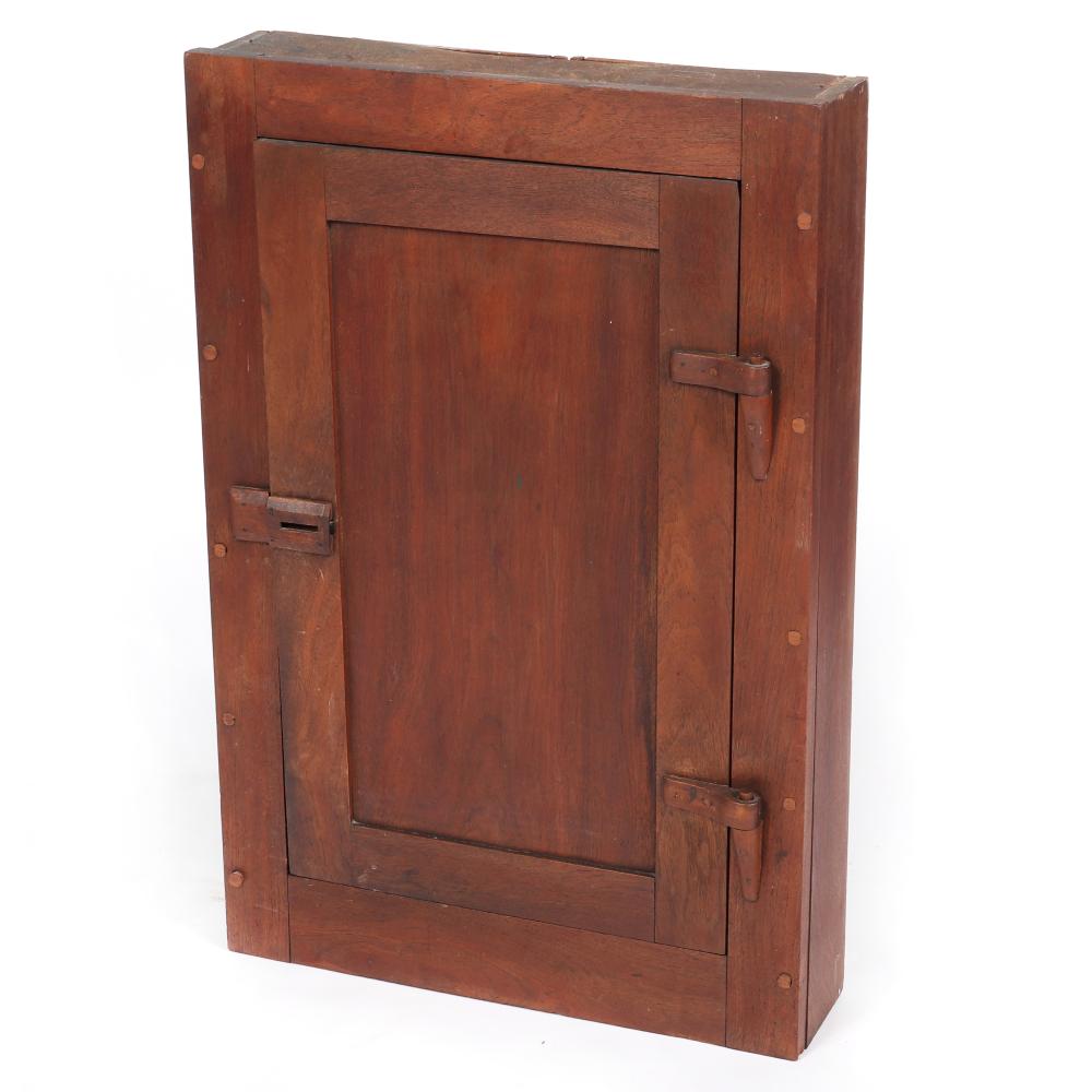 ANTIQUE EARLY AMERICAN COUNTRY