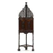 ANTIQUE ENGLISH CHIPPENDALE ST