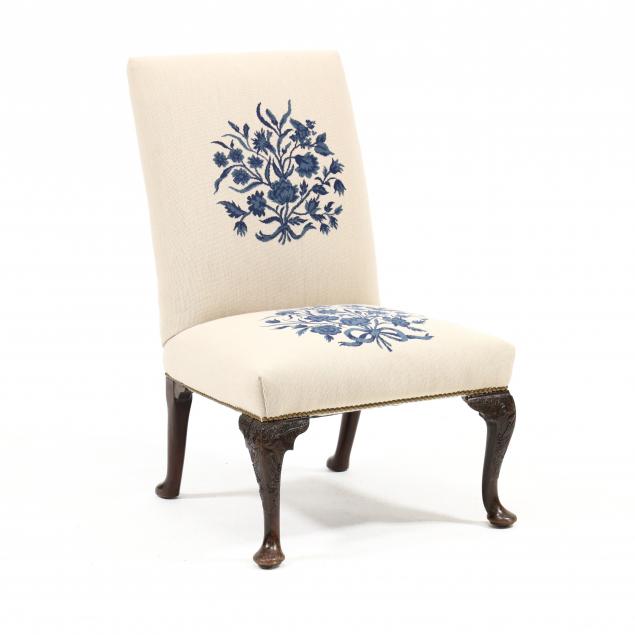 ANTIQUE ENGLISH QUEEN ANNE STYLE