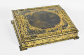 ANTIQUE ENGLISH VICTORIAN LACQ