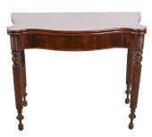 ANTIQUE FEDERAL CARVED MAHOGAN