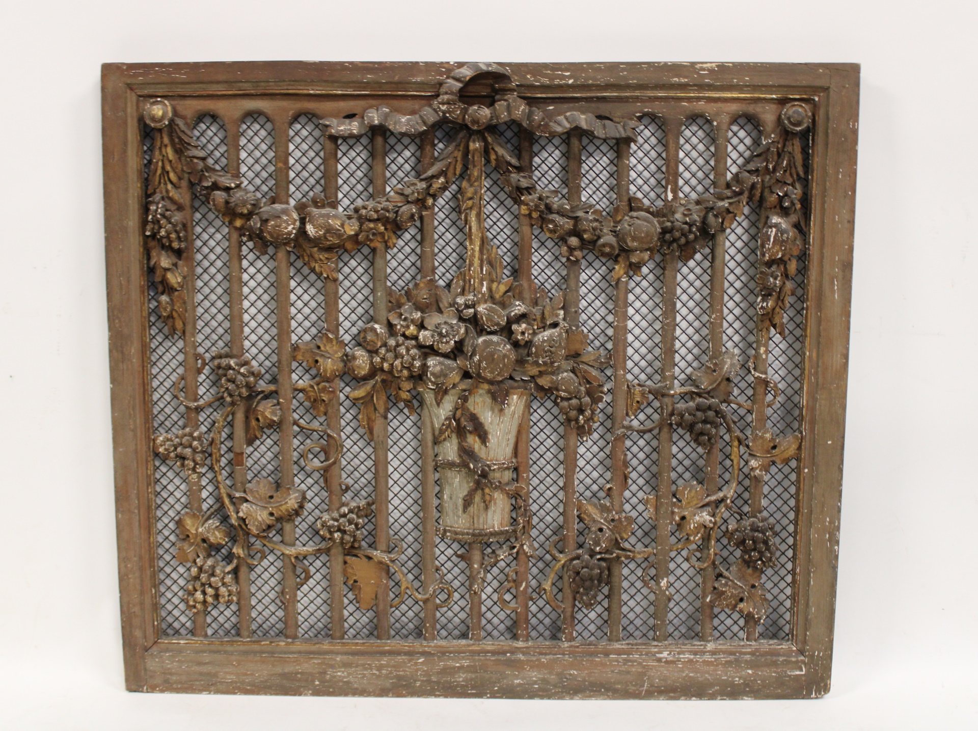 ANTIQUE & FINELY CARVED