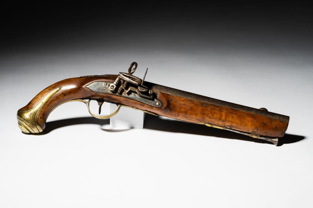 ANTIQUE FLINTLOCK PISTOLAntique