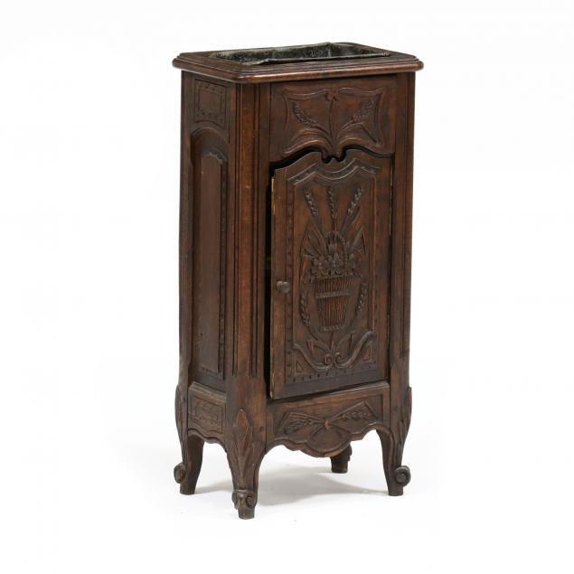 ANTIQUE FRENCH CARVED OAK