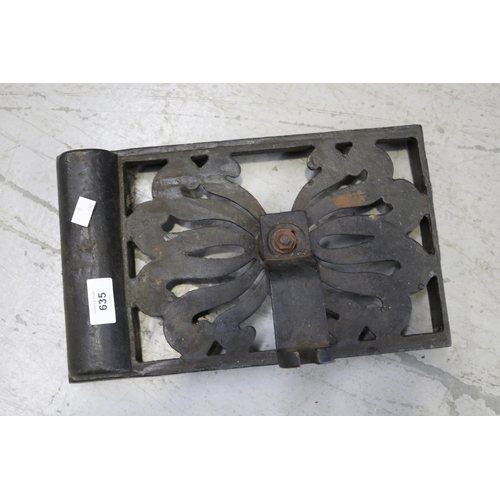Antique French fire trivet metal