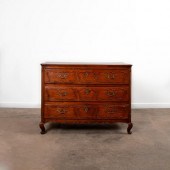 ANTIQUE FRENCH OAK COMMODEA th