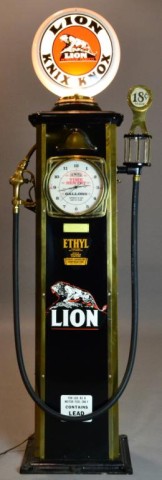 Antique Gas Pump - Lion Knix