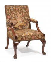 ANTIQUE GEORGIAN-STYLE MAHOGAN