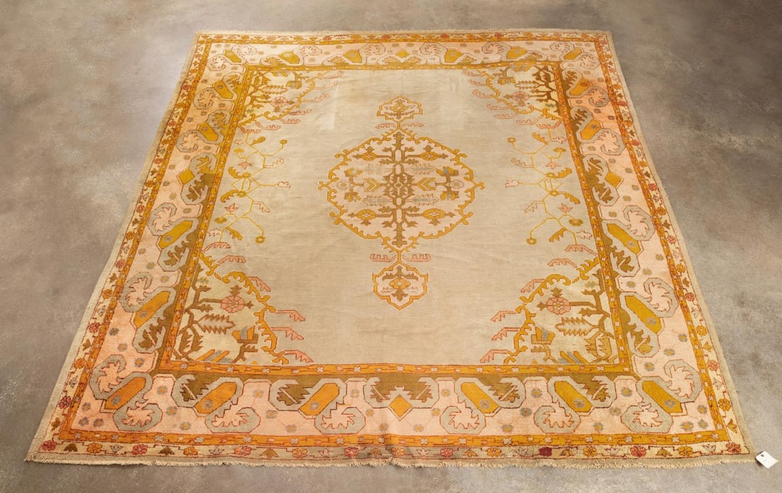 ANTIQUE HAND KNOTTED TURKISH OUSHAK