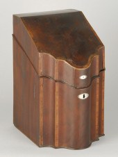 ANTIQUE HEPPLEWHITE SERPENTINE