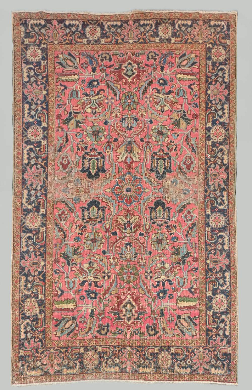 ANTIQUE HERIZ RUGANTIQUE HERIZ RUG,