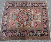 ANTIQUE HERIZ SCATTER RUGAntiq