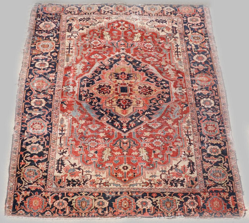 ANTIQUE HERIZ WOOL RUGANTIQUE HERIZ
