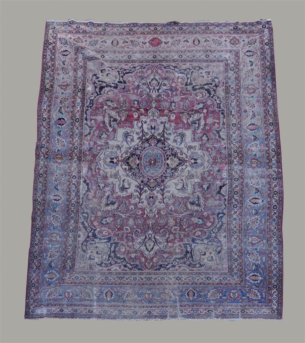 ANTIQUE HERIZ WOOL RUGANTIQUE HERIZ