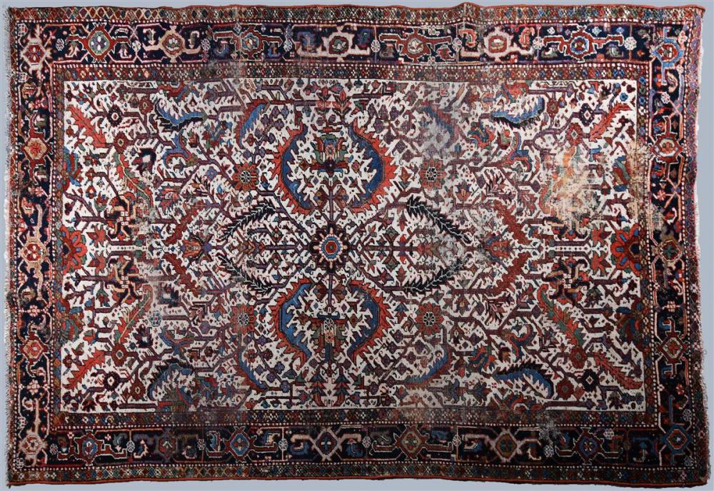 ANTIQUE HERIZ WOOL RUGANTIQUE HERIZ