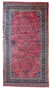 ANTIQUE INDO SAROUK RUGearly 2