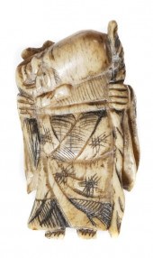 ANTIQUE IVORY FIGURAL NETSUKEA