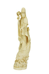 ANTIQUE JAPANESE CARVED STANDI