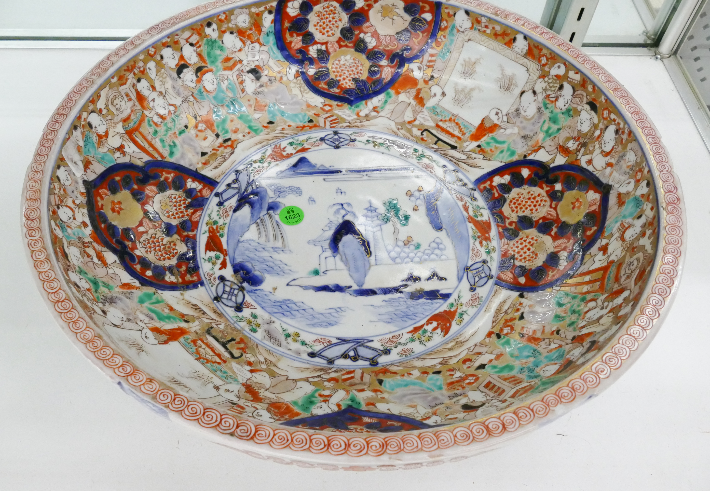 Antique Japanese Imari Gilt