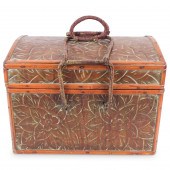 ANTIQUE JAPANESE PICNIC BASKET