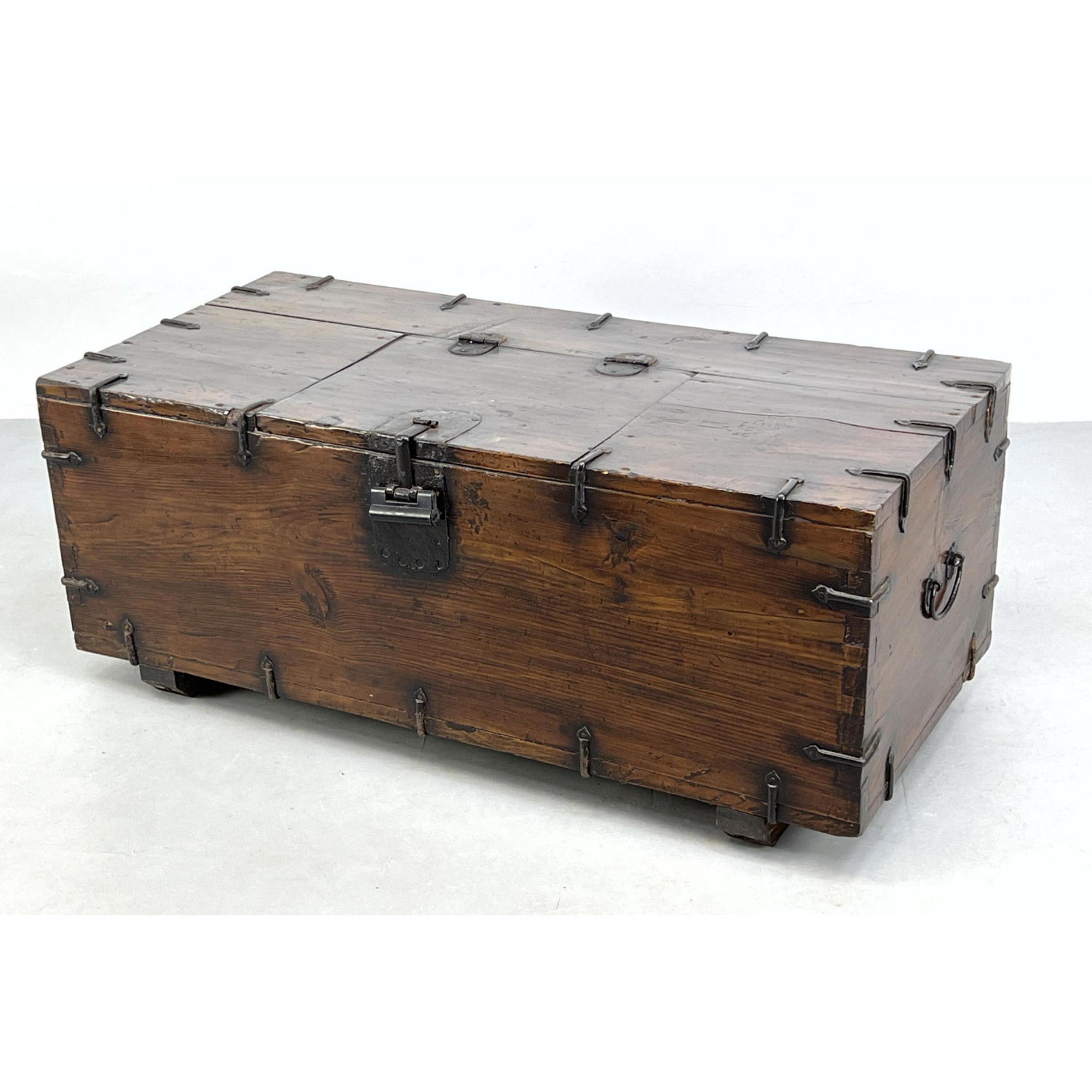 Antique Korean bandaji Wood Chest