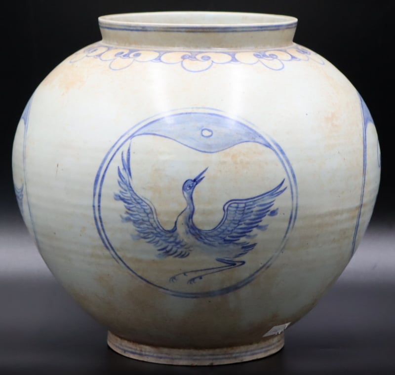 ANTIQUE KOREAN BLUE AND WHITE
