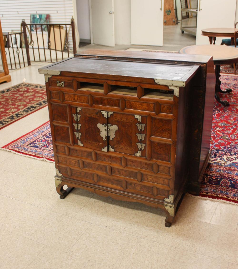 ANTIQUE KOREAN CLOTHING CHEST