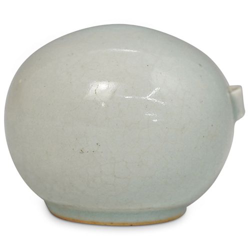 ANTIQUE KOREAN PORCELAIN WATER