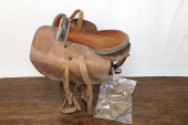 ANTIQUE LADIES LEATHER SIDE SA