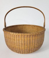 ANTIQUE LARGE ROUND OPEN SWING
