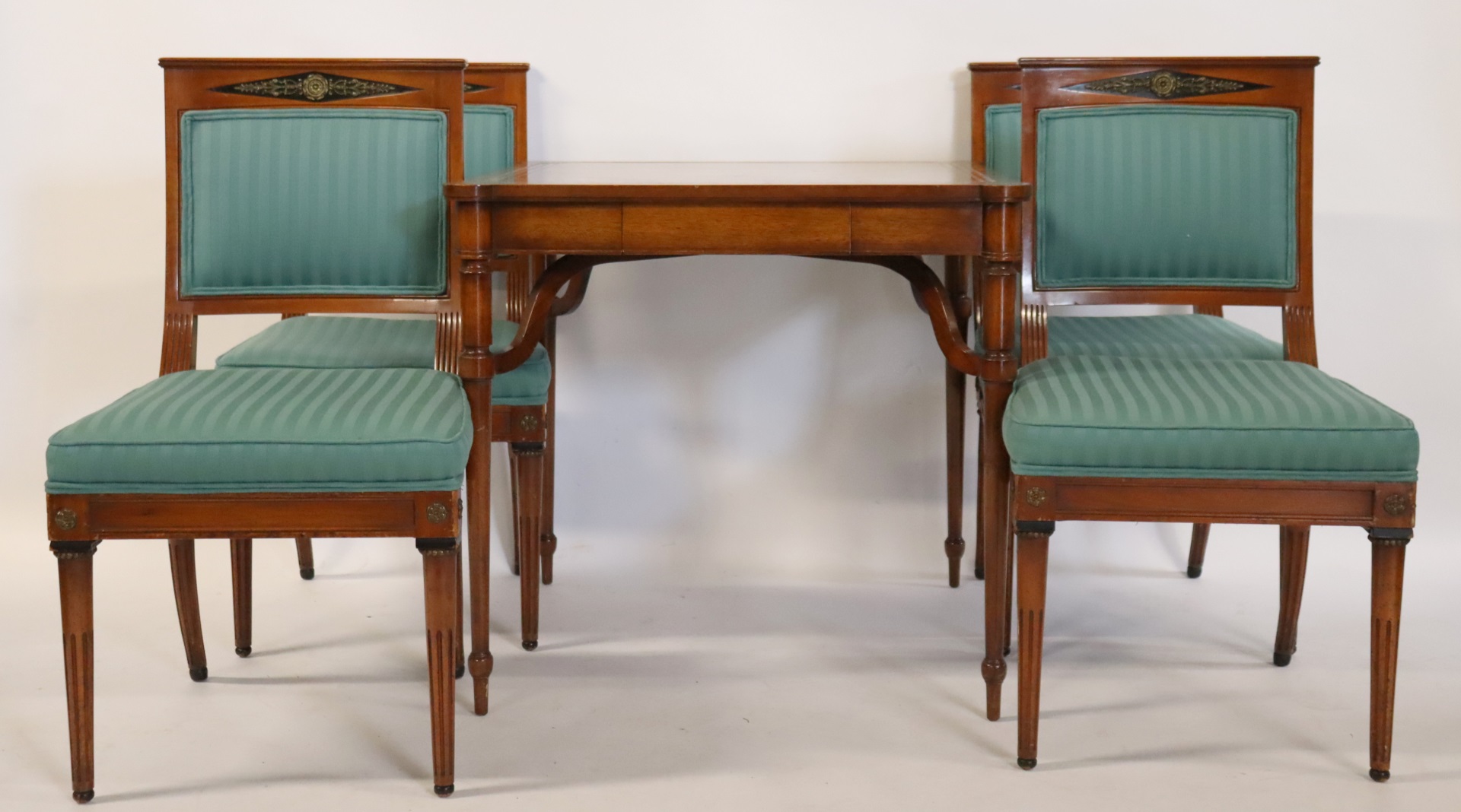 ANTIQUE LEATHERTOP CARD TABLE & 4