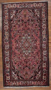 ANTIQUE LILIAN 5'3" X 9'7" PER