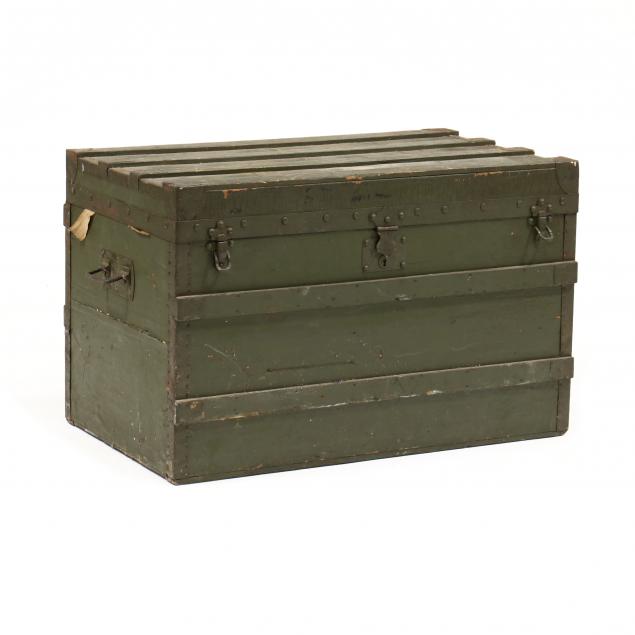 ANTIQUE LOUIS VUITTON TRUNK Circa