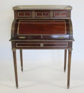 ANTIQUE LOUIS XV1 STYLE MAHOGA