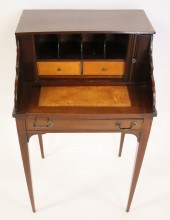 ANTIQUE MAHOGANY CAMPAIGN STYL