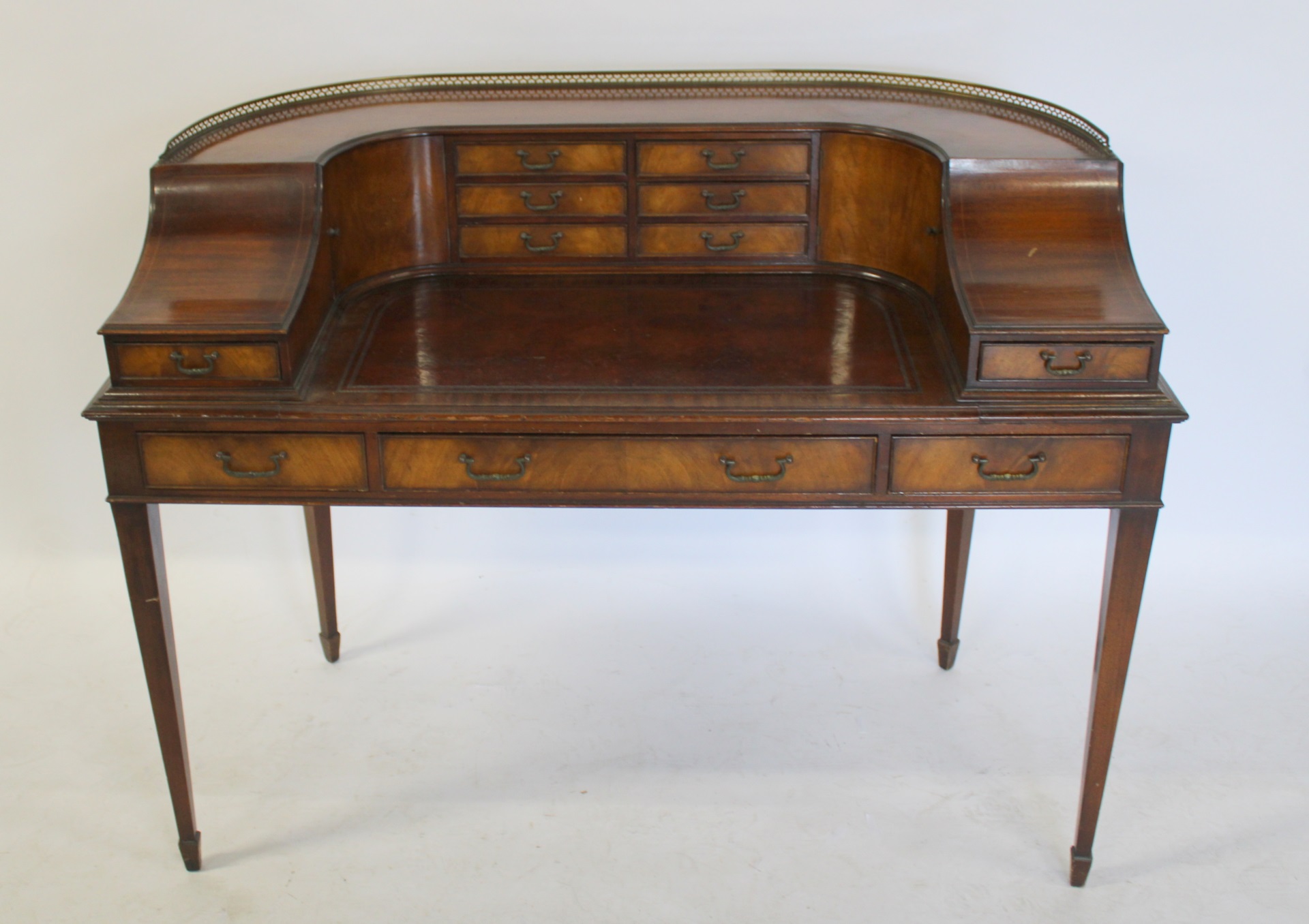 ANTIQUE MAHOGANY CARLTON DESK