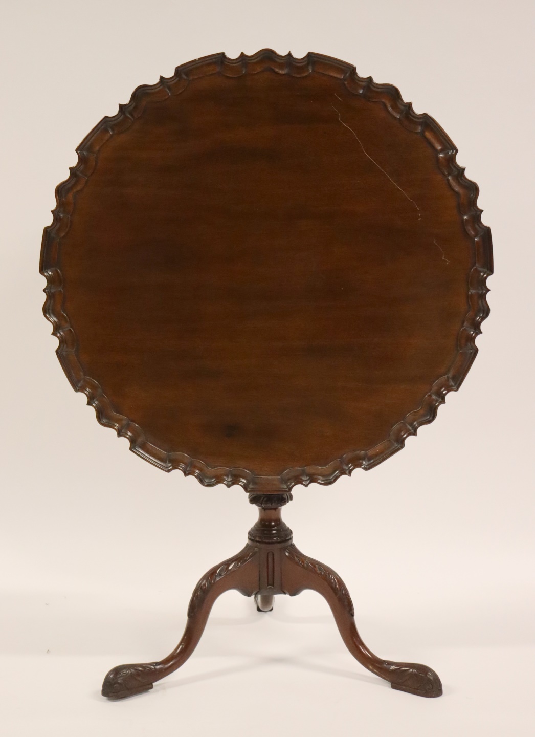 ANTIQUE MAHOGANY CHIPPENDALE