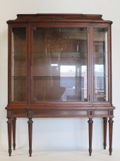 ANTIQUE MAHOGANY LOUIS XV1 STY
