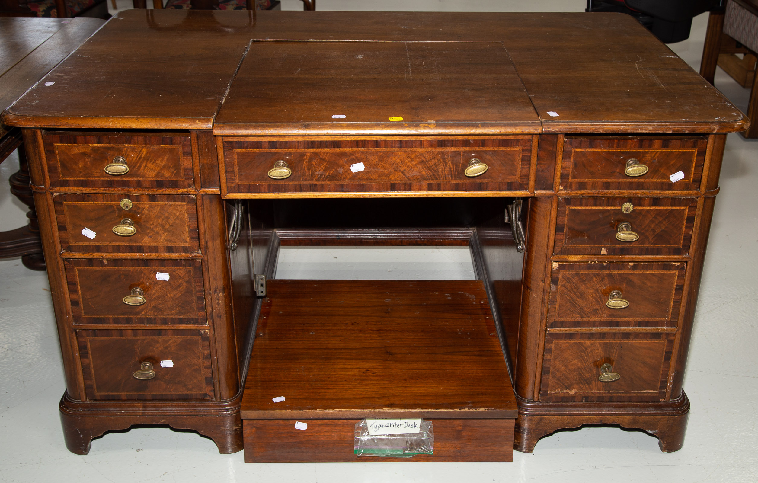 ANTIQUE MAHOGANY OFFICE DESK
