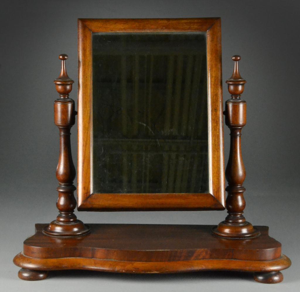 Antique Mahogany Shaving