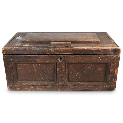 ANTIQUE MILITARY AMMUNITION