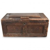 ANTIQUE MILITARY AMMUNITION TR