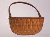 ANTIQUE NANTUCKET ROUND OPEN S