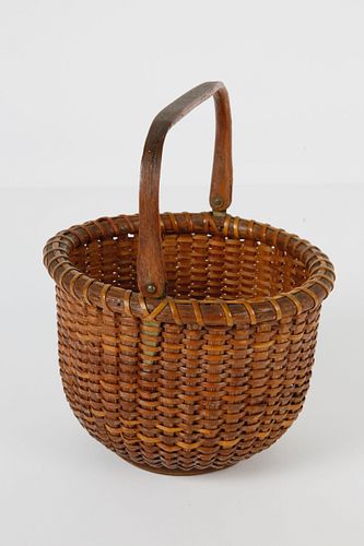 ANTIQUE NANTUCKET ROUND SWING