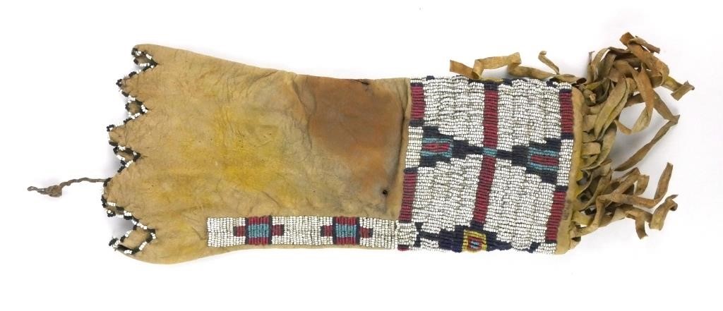 ANTIQUE NATIVE AMERICAN BEADED