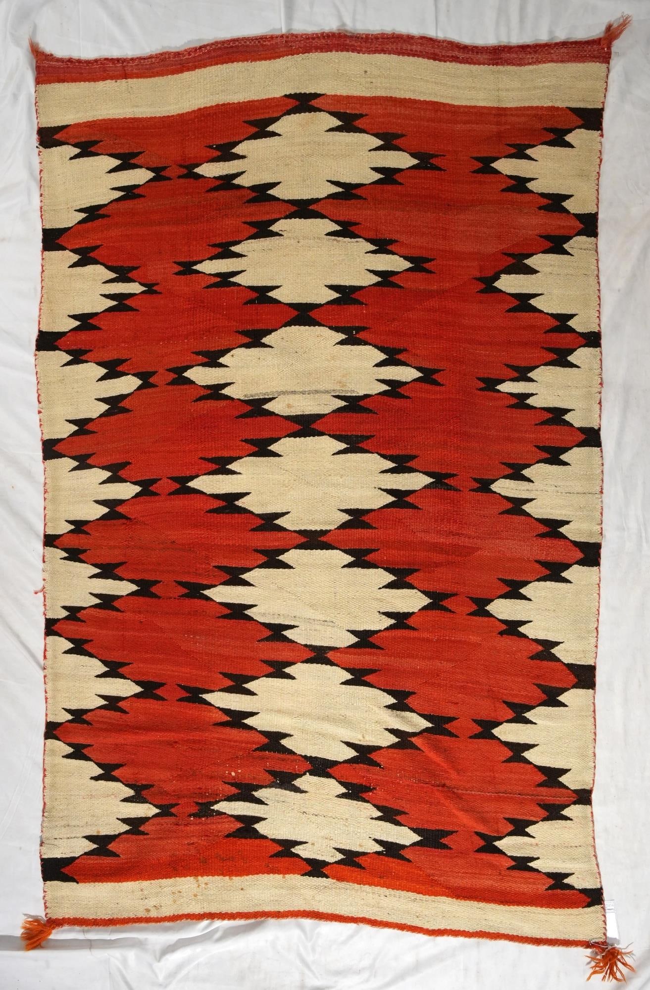 ANTIQUE NAVAJO TRANSITIONAL