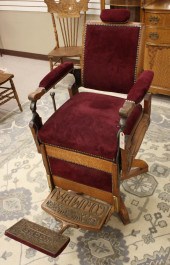 ANTIQUE OAK BARBER CHAIRANTIQU