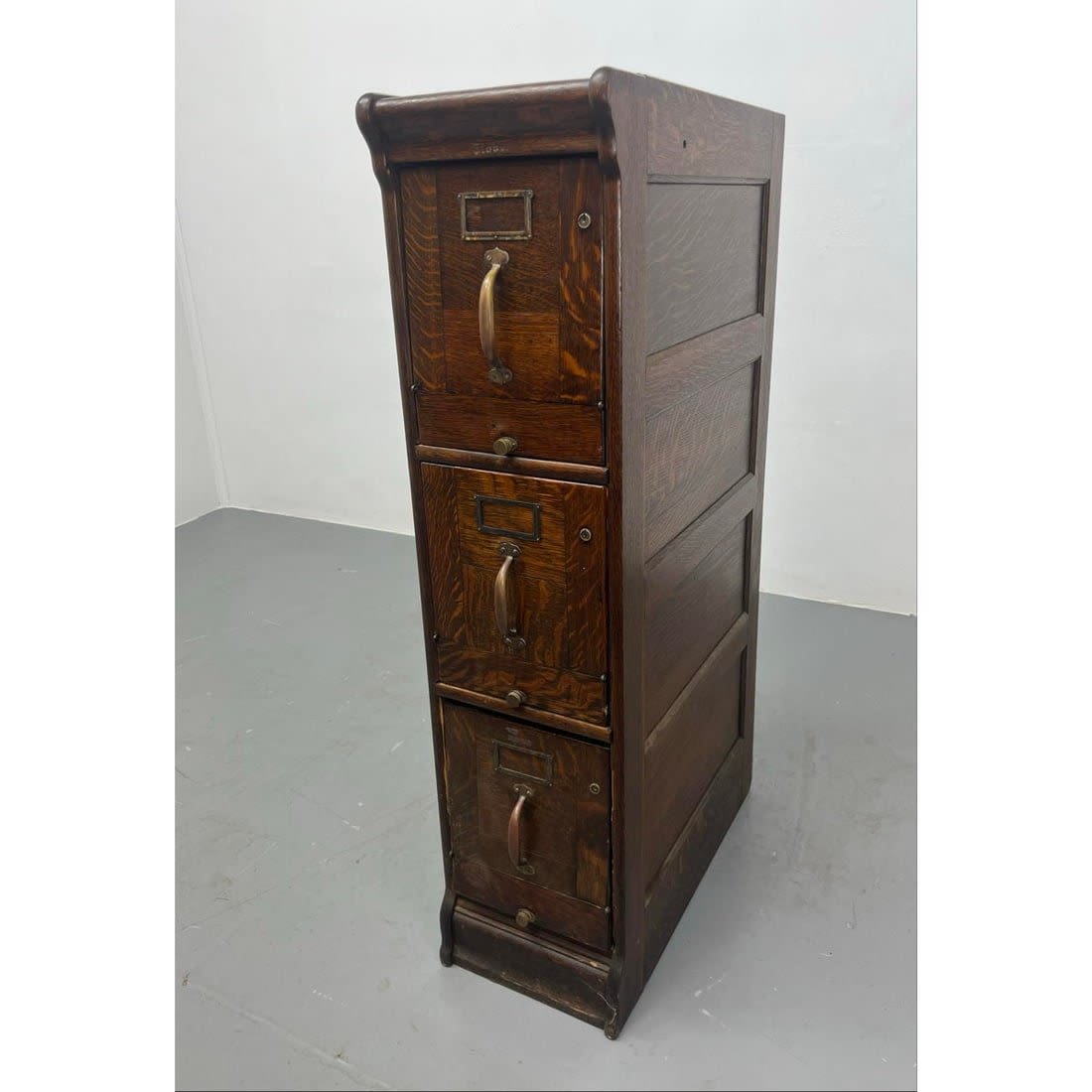 Antique Oak GLOBE 3 Drawer Vertical