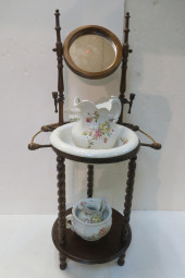 ANTIQUE OAK WASH STAND W/CERAM